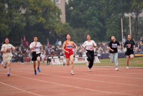 9bfd23a682d345e6848184fe87b33c74.jpg 02.jpg